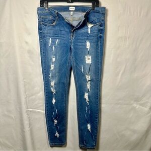 Women’s Distressed Blue Jeans
